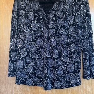 Liz Claiborne Monochrome Floral Top